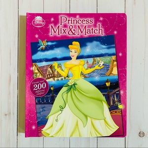 NWT Disney Princess Mix & Match Book